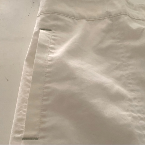 SO Blue Sigrid Olsen White Capri Pants - Picture 5 of 8
